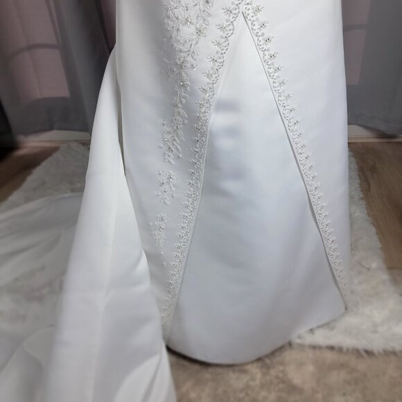 David's Bridal Michaelangelo White Wedding Gown Attached Train Size 4 NWT - Picture 8 of 16